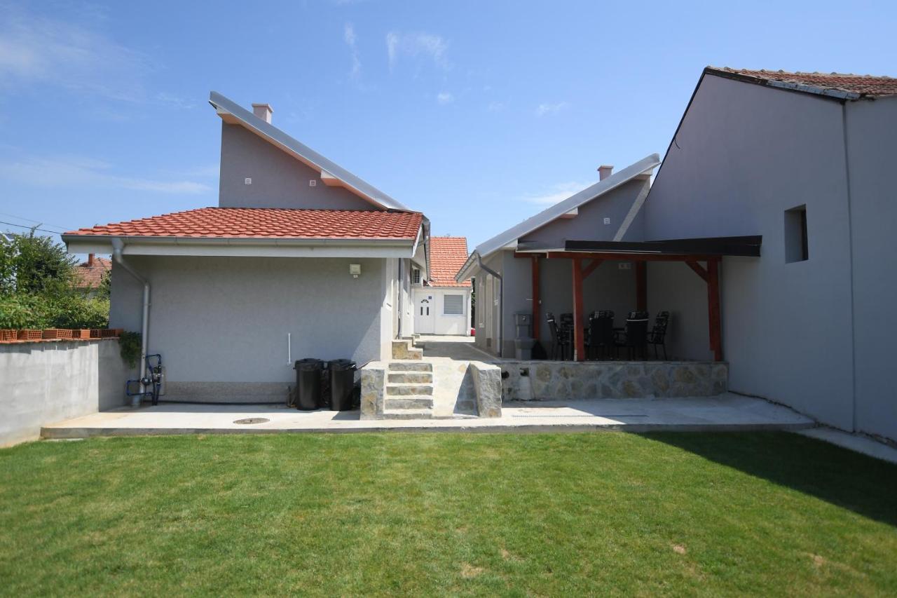 Relax Apartmani Kladovo Zewnętrze zdjęcie
