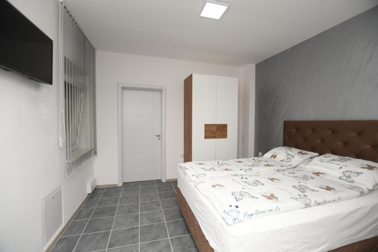 Relax Apartmani Kladovo Zewnętrze zdjęcie