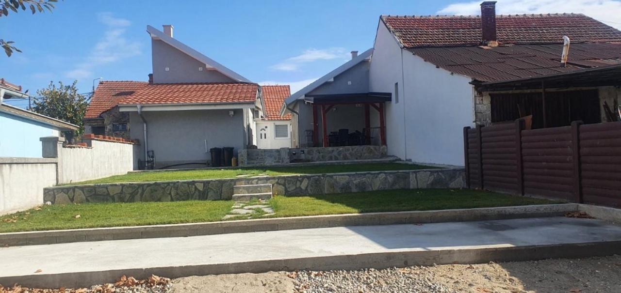 Relax Apartmani Kladovo Zewnętrze zdjęcie